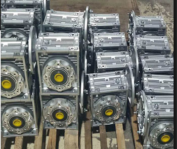 NMRV蝸輪蝸杆減速機